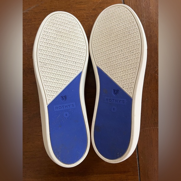 Rothy’s Original Slip On in Latte, size 8 - Picture 8 of 8